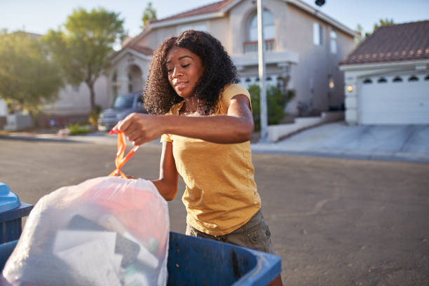Best Construction Debris Removal  in Middletown, CA